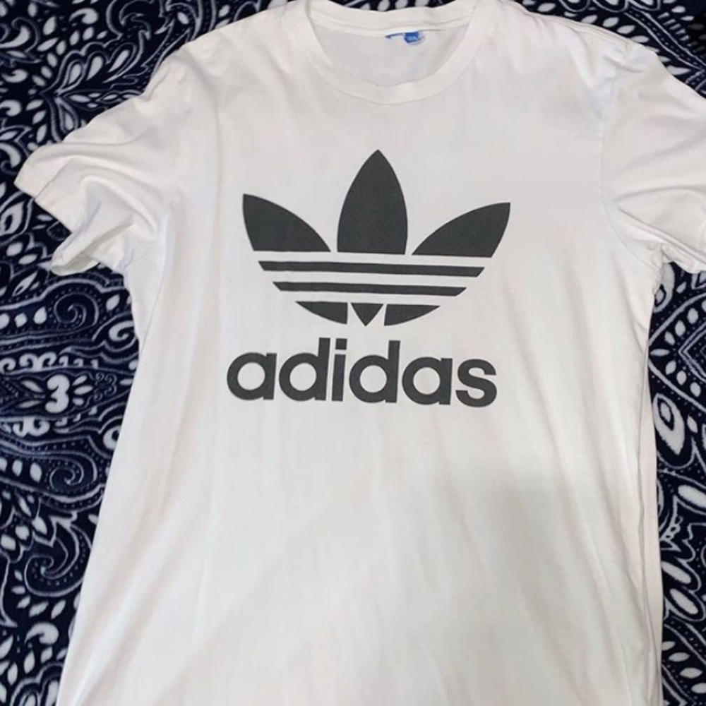 Adidas mens t shirt
